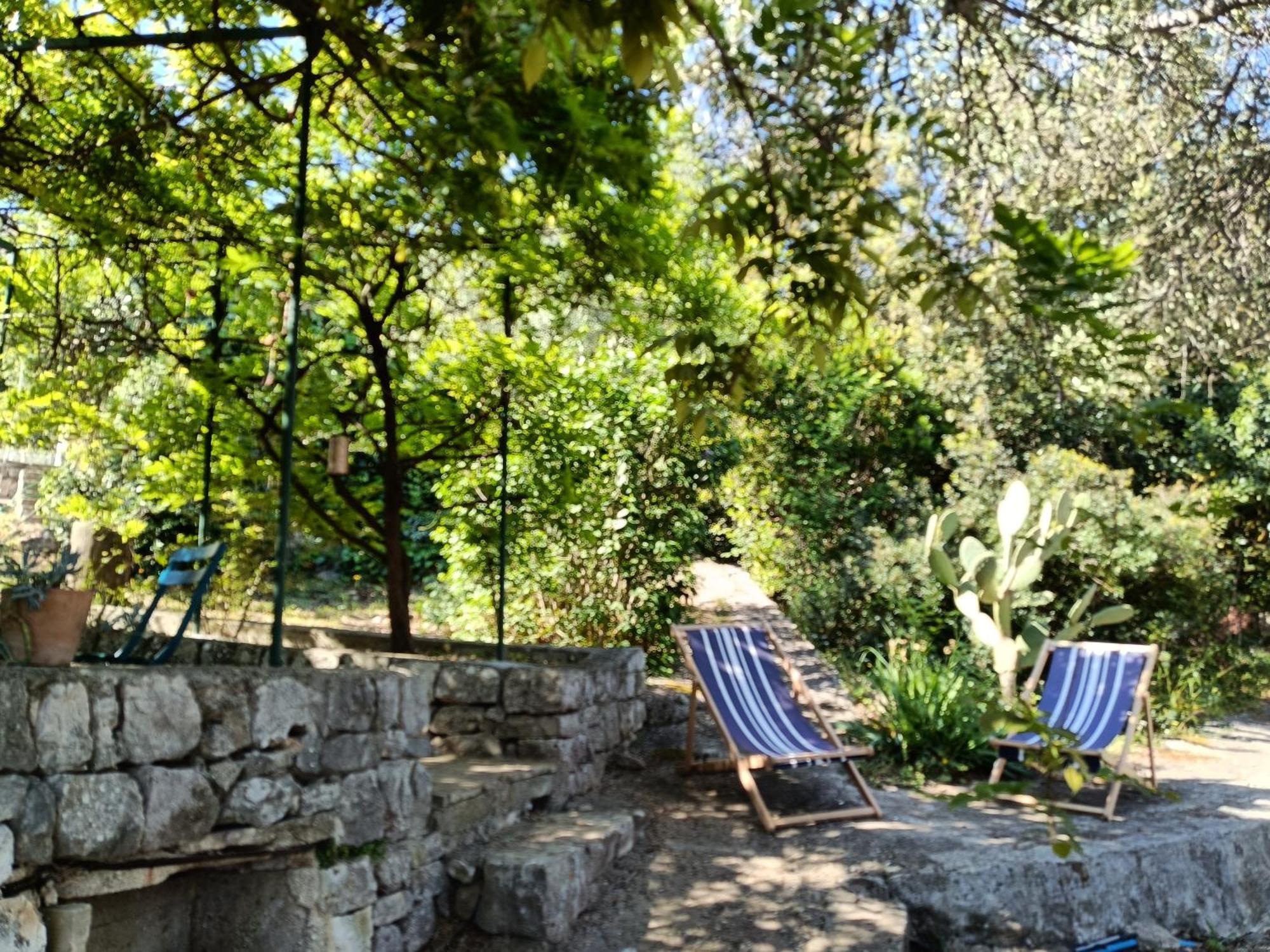 Le Finestre Sul Mare Bed & Breakfast กอนแวร์ซาโน ภายนอก รูปภาพ